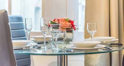 London Bridge | Cosy | 2 Bed Apt | Zone 1 | Sleeps 3