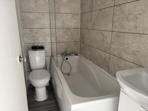 تجهيزات دش، مجففات شعر، مناشف