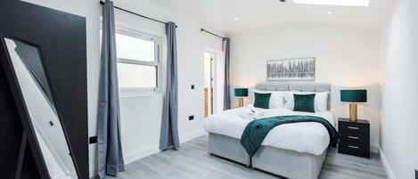 Bügeleisen/Bügelbrett, Bettwäsche