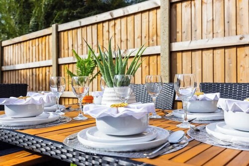 3 Bed | Contractors | Relocation | Kent | Parking