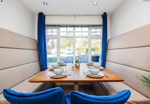 تناول الطعام