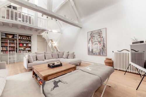 Large Normandy farmhouse 1h30 from Paris
