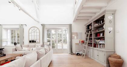 Large Normandy farmhouse 1h30 from Paris