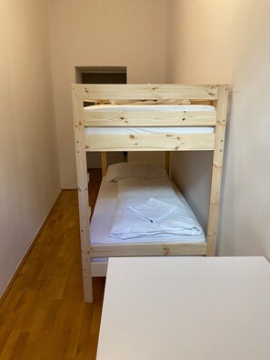 Iron/ironing board, free WiFi - Comfortable 3BR Apartment Belvedere Area (Vienna)