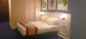 Desk - asto hotel (Kuala Lumpur)