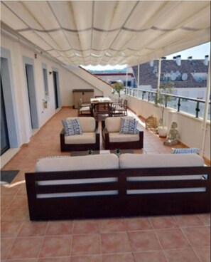 Outdoor dining - PENTHOUSE MORAIRA, WITH LARGE TERRACE (VC)