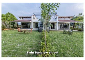 المنشأة من الخارج