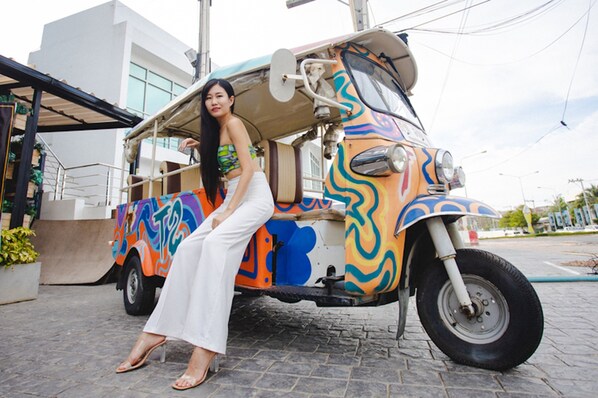 المنشأة من الخارج