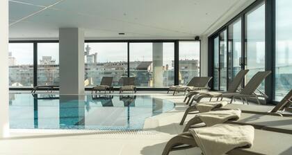 New Belgrade Premium Hotel