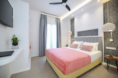 In-room safe, blackout drapes, iron/ironing board, free WiFi