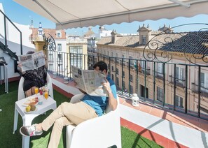 Property grounds - Santa Cruz Neighborhood Penthouse (Seville)