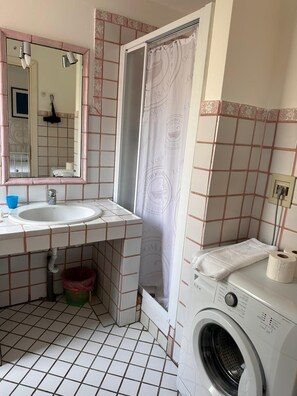 스탠다드 아파트 | 욕실