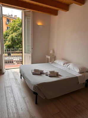 Wifi gratis y ropa de cama