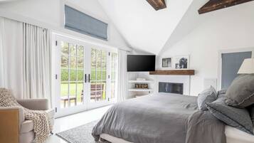 4 slaapkamers, een strijkplank/strijkijzer, wifi, beddengoed