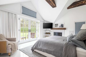 4 slaapkamers, een strijkplank/strijkijzer, wifi, beddengoed