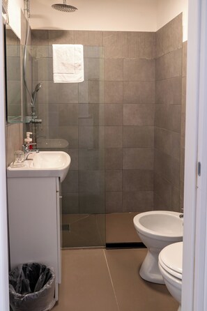 Standard Studio, Balcony, City View | Bathroom - Sweet Sleep Studios (Naples)