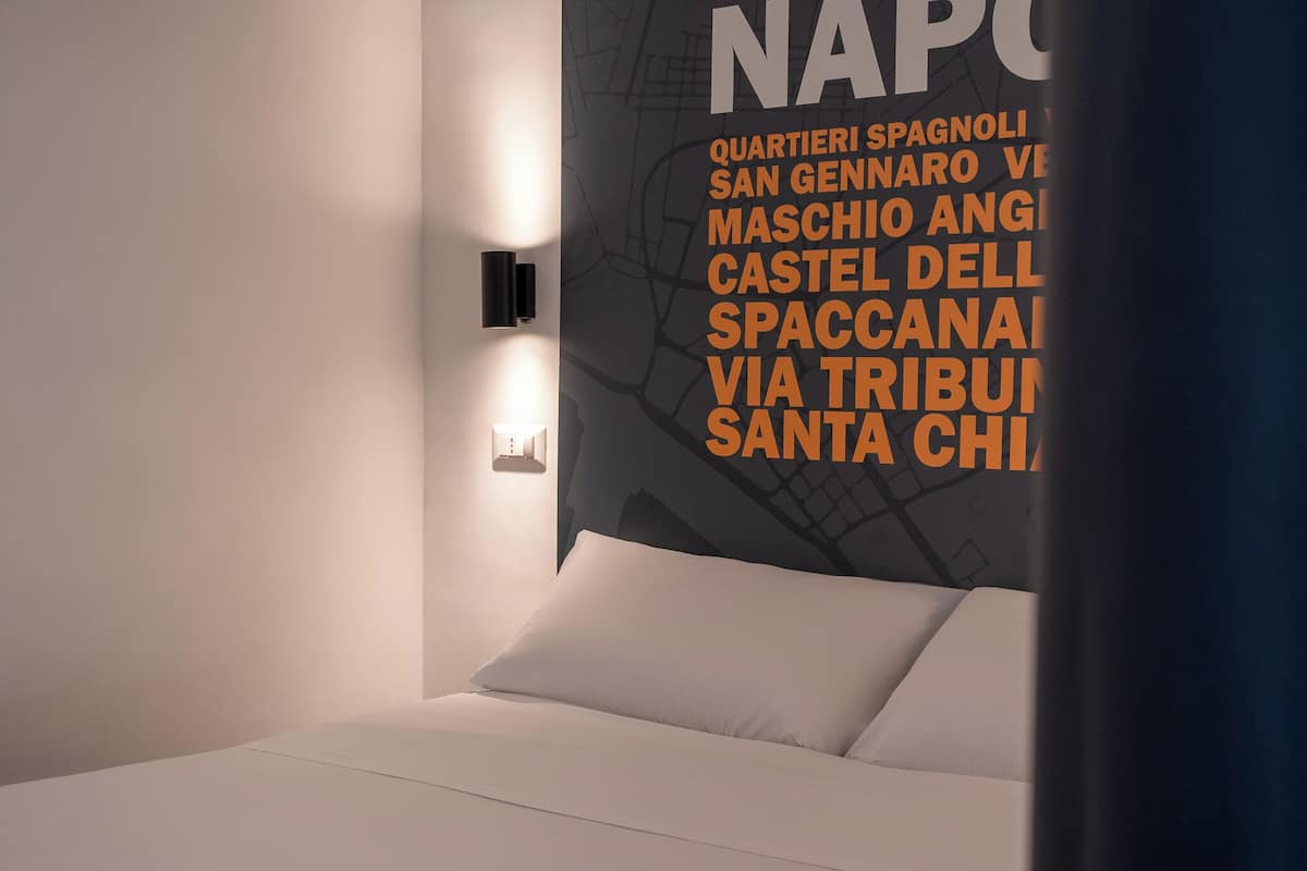 Studio Standard, balcon, vue ville