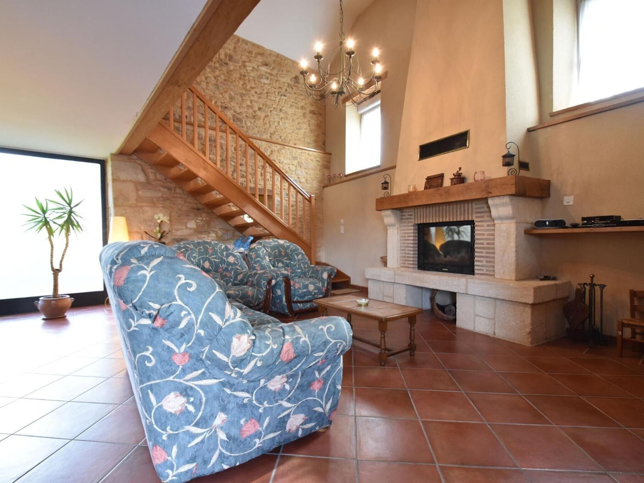 TV, fireplace, table tennis