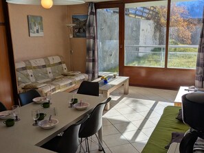 Dining - Spacious studio for rent, Orcières ski center (Orcières Merlette)