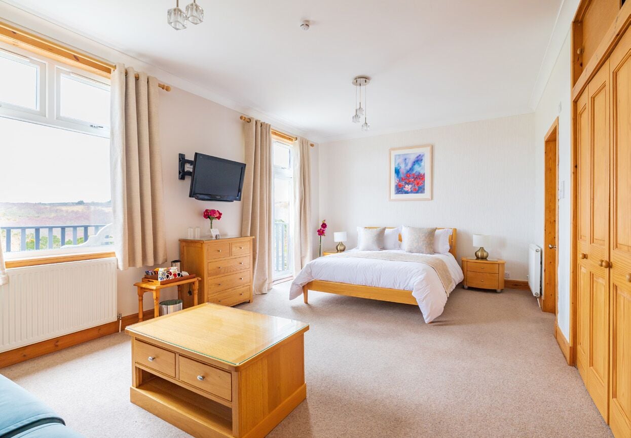 Superior Double Room, Ensuite, Sea View