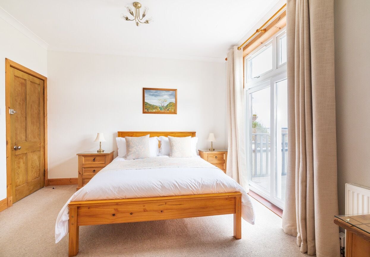 Deluxe Double Room, Ensuite, Sea View (Loch Fleet)