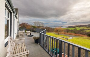 Superior Double Room, Ensuite, Sea View | Terrace/patio