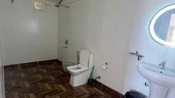 Royal Room | Bathroom