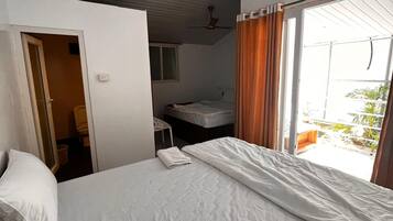 Family Room | Free WiFi