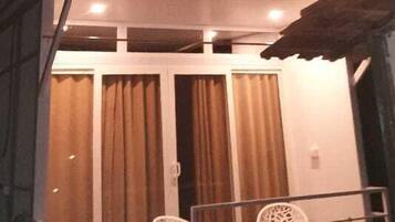 Family Room | Balcony