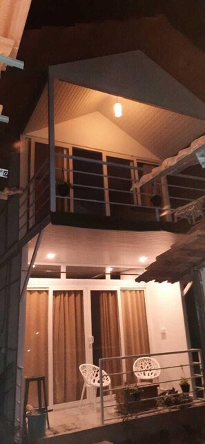 Family Room | Balcony