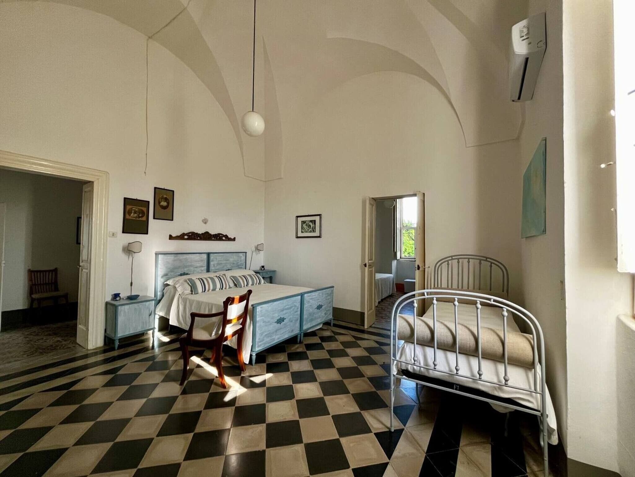 Bügeleisen/Bügelbrett, WLAN, Bettwäsche