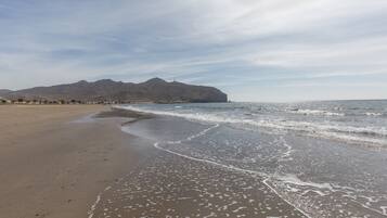 Una playa cerca