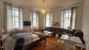 Basic Apartment | View from room - Chic 3BR Belvedere Apartment (Vienna)