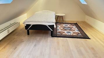 Strygejern/strygebræt, Wi-Fi, sengetøj