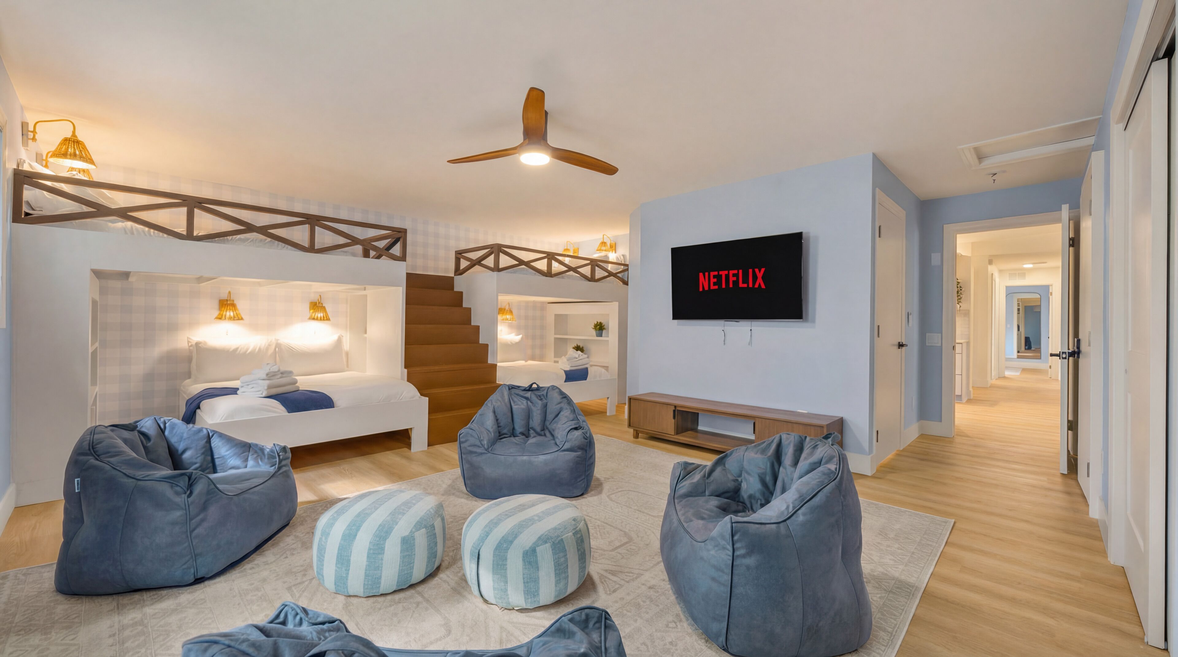 5 bedrooms, in-room safe, desk, iron/ironing board