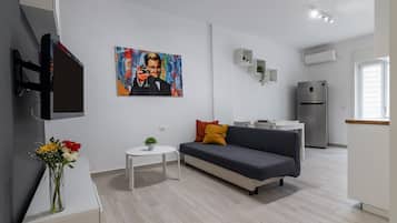 Apartment | Living area