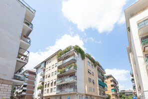 Exterior - Amazing Ponte Milvio (Roma)