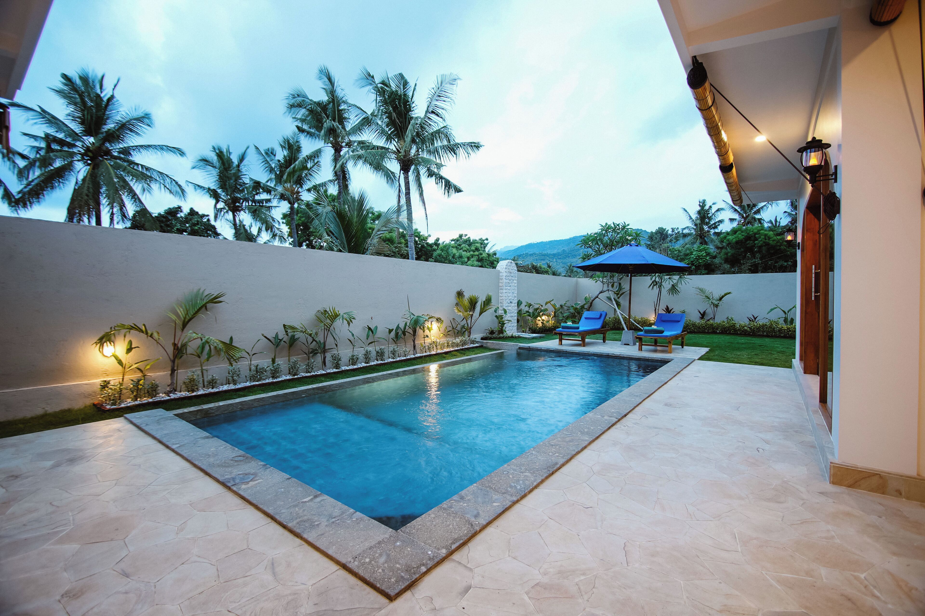 Deluxe Villa, Pool View | Desk, free WiFi