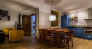 Interior - Lovely house, large roof terrace, 10 minutes from the beach! (Ojén)