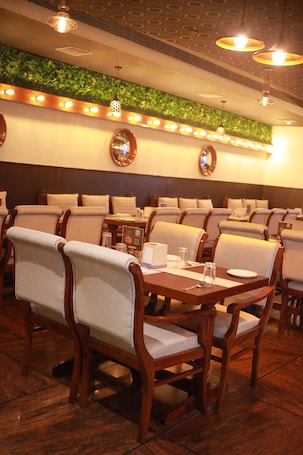 Restaurante. Hotel Abhinandan Panipat