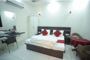 Bathroom - Hotel Abhinandan Panipat (Panipat)