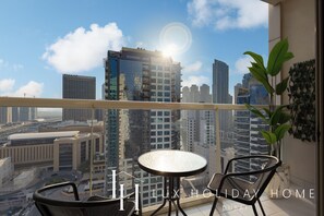 Apartment, City View | Balcony - LUX The Marina View Suite 3 (Dubai)