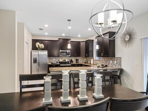 Dining - Disney 6BR Villa+Pool | ChampionsGate | Sleeps 13 (Kissimmee)