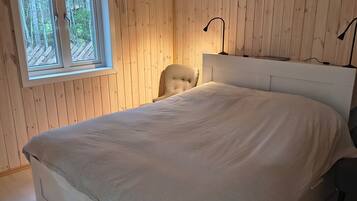 3 soverom, strykejern/-brett, wi-fi (inkludert) og sengetøy