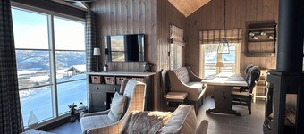 Chalet /Hytte with dream view, pure relaxation in the beautiful nature