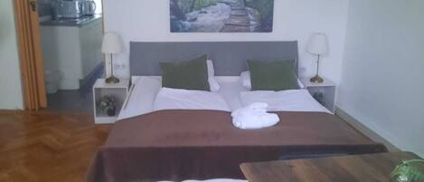 Basic Apartment | Interior