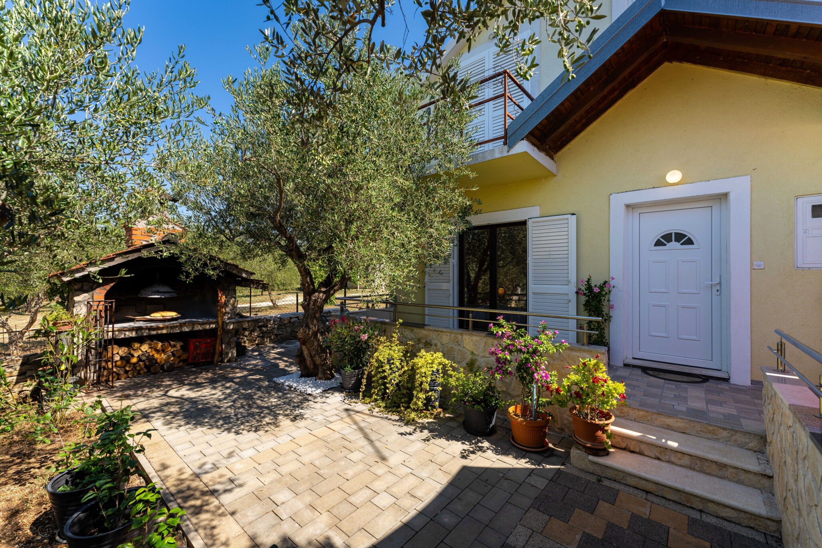 House | Exterior