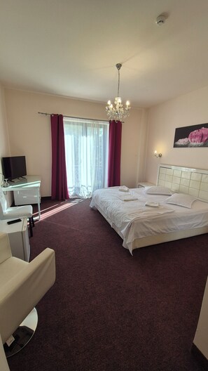 Escritorio y wifi gratis