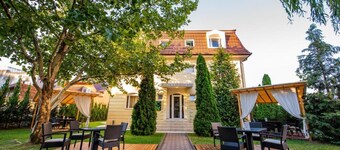 Hotel Imperial Timisoara by JR