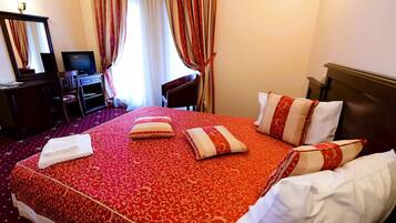 Comfort Apartment, City View | Desk, free WiFi